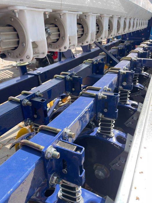 ГАРАНТІЯ \ Зернова сівалка ДТЗ 16р 2.40м