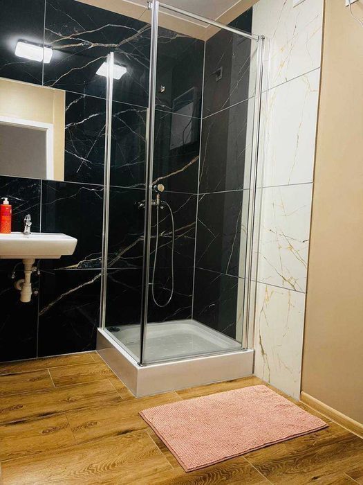 750 злотых месяц-Украинский хостел! Hostel Warszawa Tani Pokoje