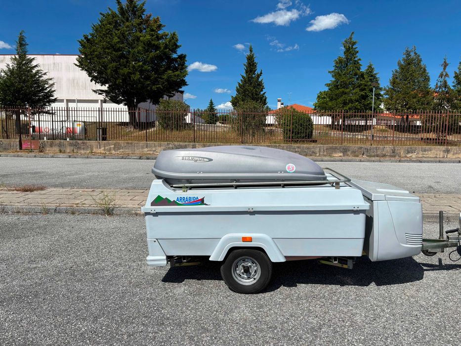 Auto tenda como nova