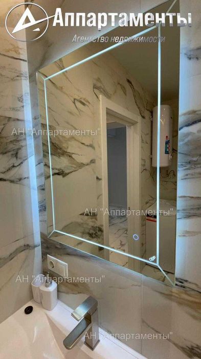 Продам 2к.кв. новострой ЖК Рогатинский, дизайн. ремонт, метро Ц-Рынок
