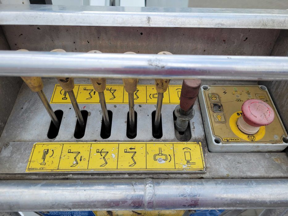 p200axe/koszowy/20m/nissan/zwyżka/podnośnik/multitel/isoli/palfinger