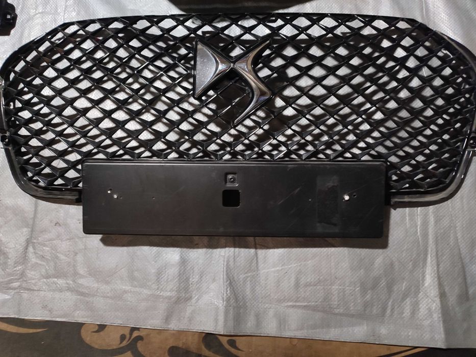Zderzak DS7 CROSSBAK OPERA 2018r elementy