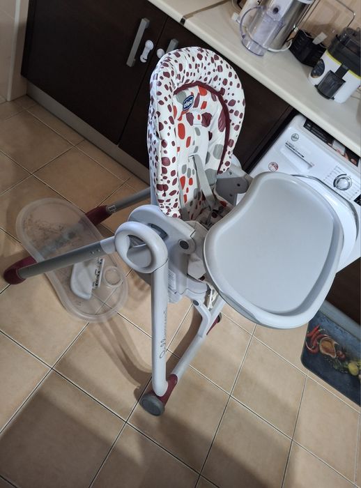 Venda cadeira refeições e dormir CHICCO