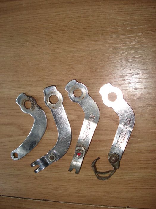 Uchwyt do piasty roweru.