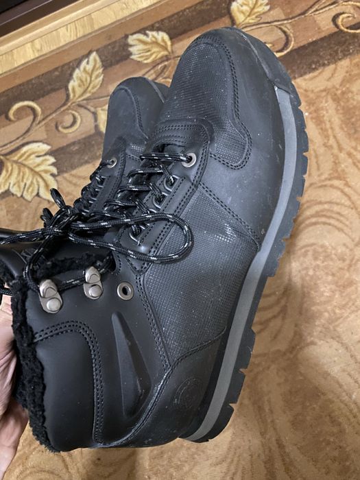 Продам высокие ботинки