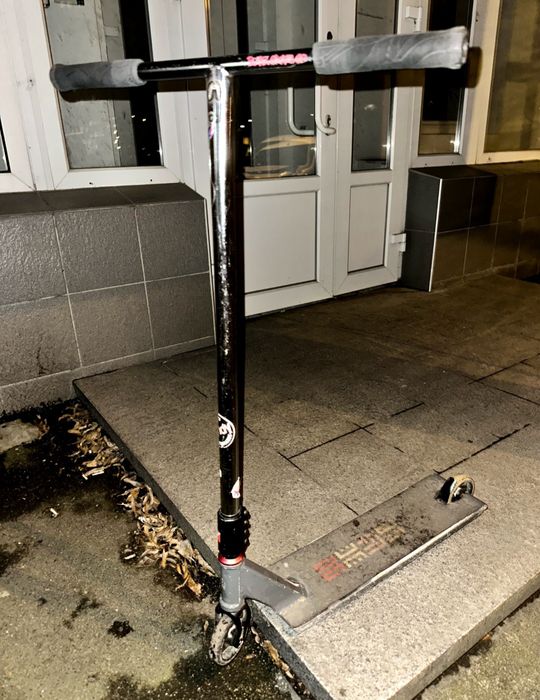 трюковой самокат