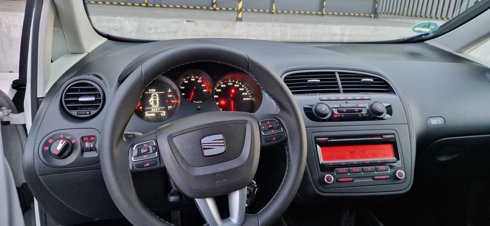 Seat.Altea.XL...