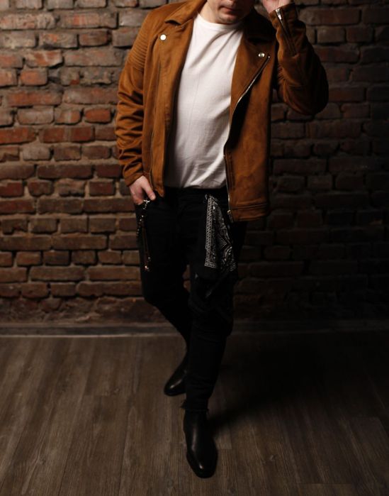 Куртка-косуха коричнева чоловiча велюрова zara man