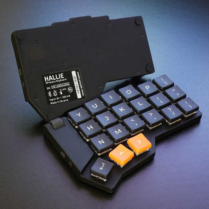 Бездротова низькопрофільна спліт клавіатура Hallie на Kailh Choc