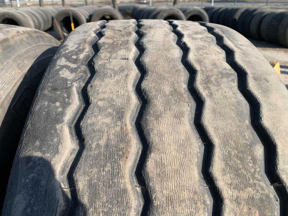 Opony używane ciężarowe naczepa 385/65R22.5 BERLINER E3T / 6-8mm