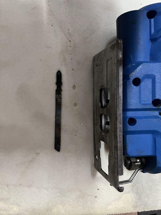 wyrzynarka  DEXTER 750JS3-100,S