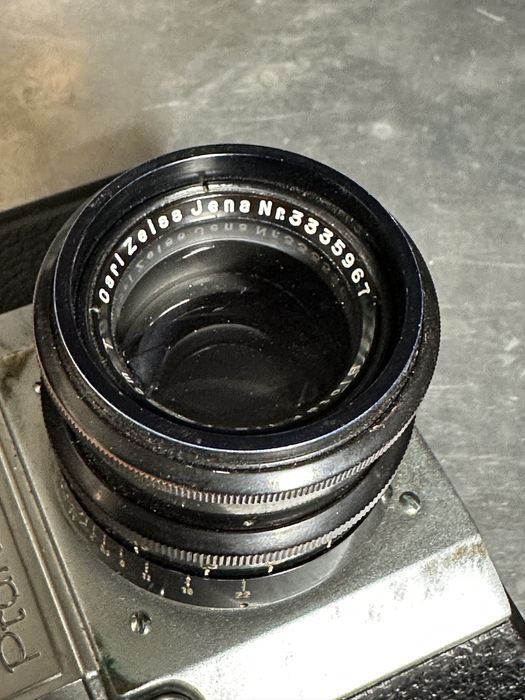 Aparat Praktiflex ok. 1947 z obiektywem Biotar 1:2 58mm, vintage