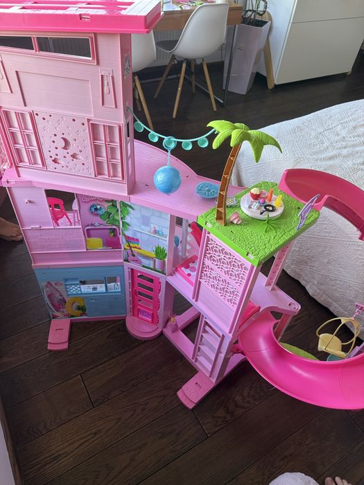 Barbie Будинок мрії
