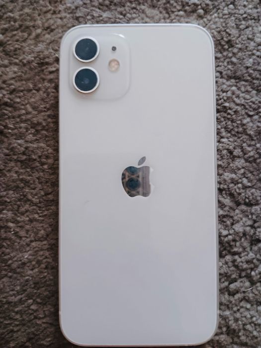 Iphone 12 como novo