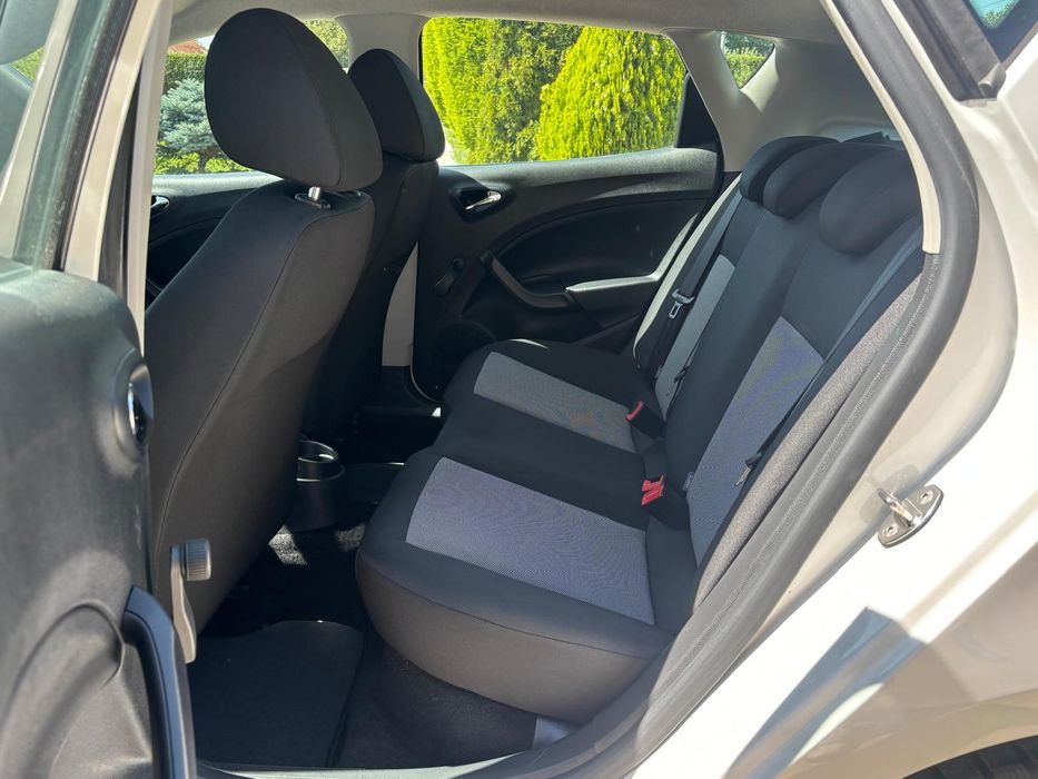 * ISOFIX * Klimatyzacja * Bluetooth *Zarejestrowany *