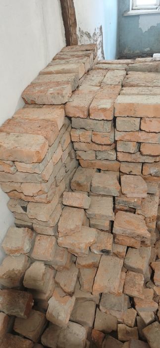 червона цегла,кирпич, силікатна цегла біла
