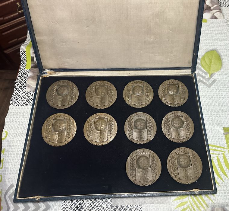 Coleção completa de medalhas em bronze ONU Direitos do Homem