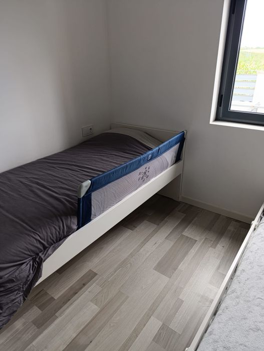 Barreira de segurança para cama