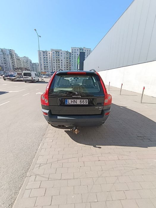 Продам Volvo XC90