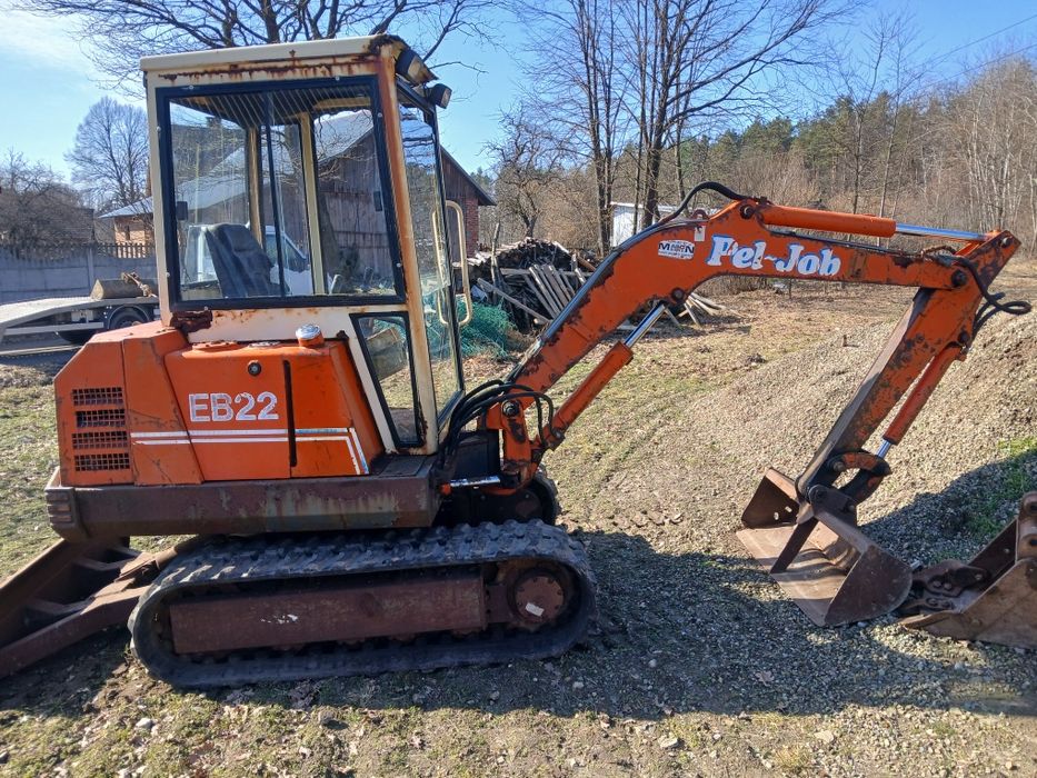 Minikoparka pel-job b22 2.5 t