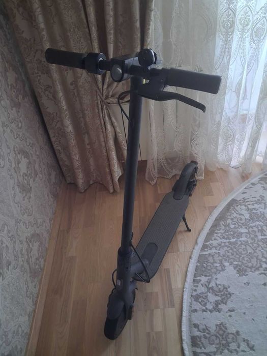 електросамокат Xiaomi б/у, торг