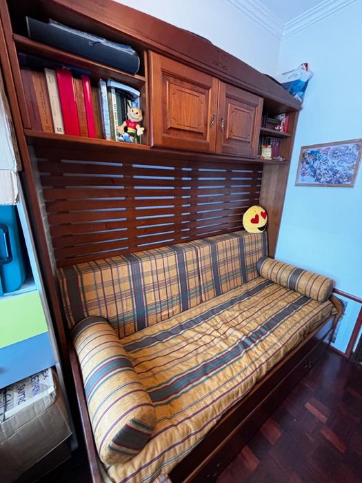 Conjunto de Mobiliário de Estúdio com Cama Retrátil e Arrumação