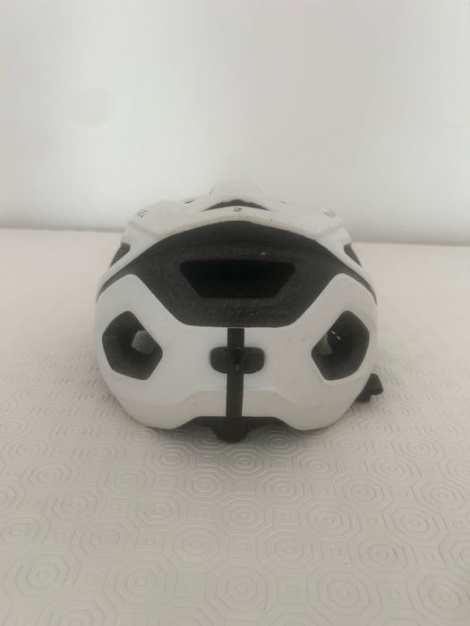 Capacete Van Rysel