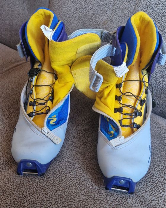 Buty do nart biegowych Salomon SNS roz 40.