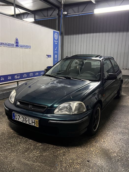 Honda Civic 1.5 i LS – Económico e Fiável