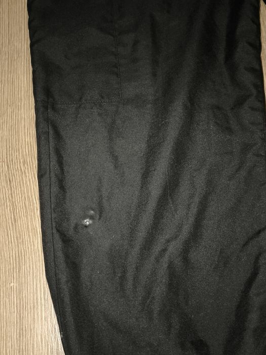 чорні штани карго