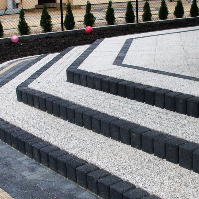 Układanie kostki brukowej