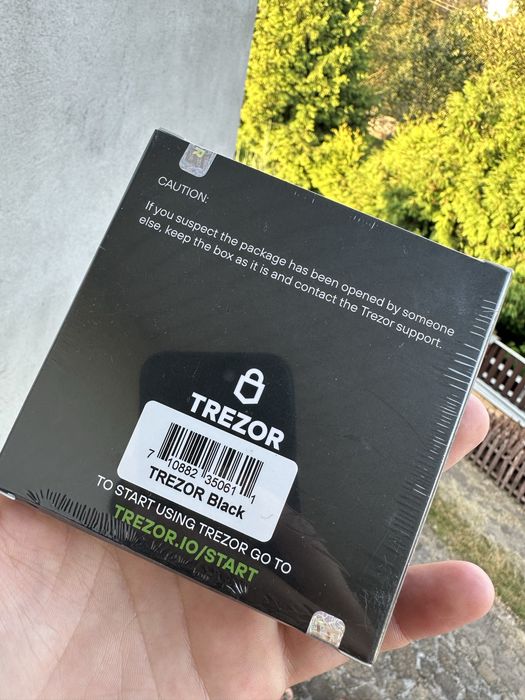 Trezor One криптогаманець