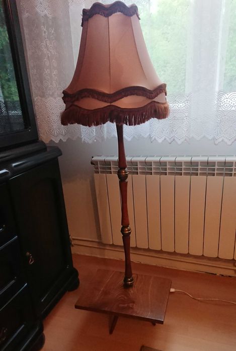 Lampa z abażurem podłogowa klasyczna stylowa