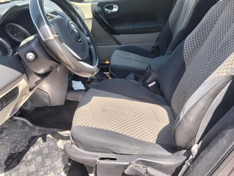 Vendo carro megane 2004