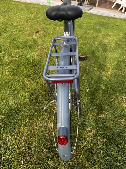 Bicicleta de Cidade ELOPS 520 – Muito Pouco Uso + Pneus Novos