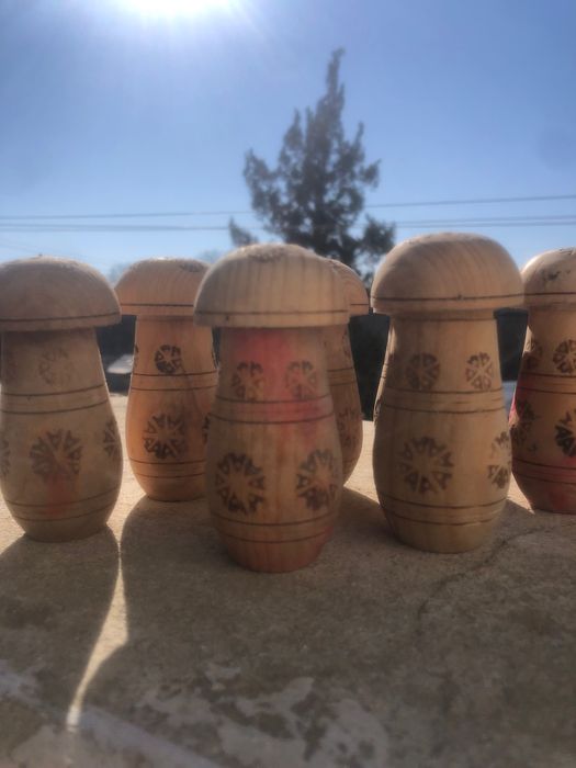 Спецовниці деревянні