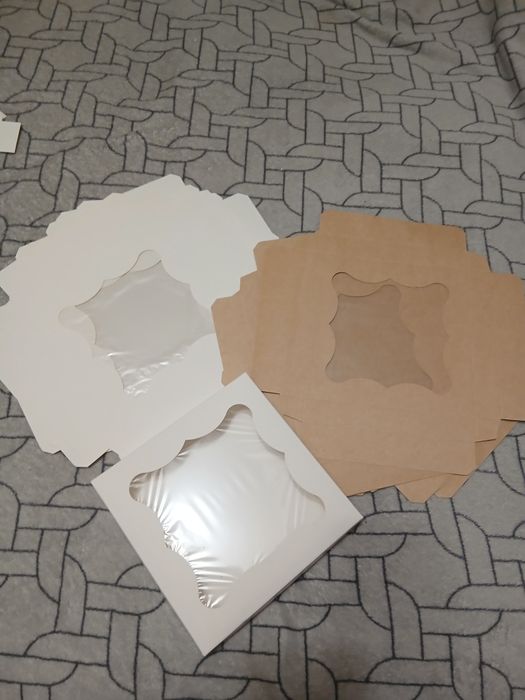 Коробочки подарункові