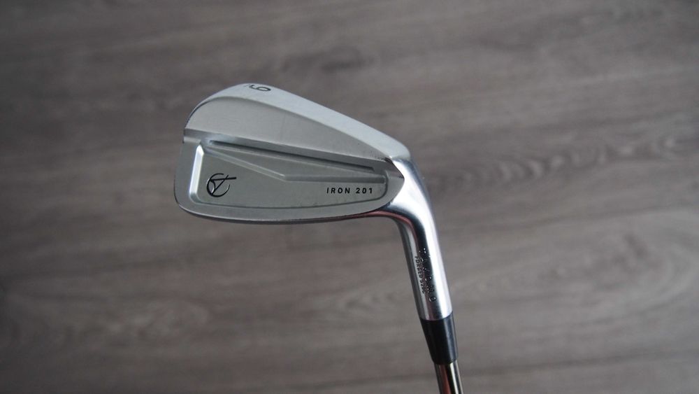 kije do golfa TAKOMO 201 Forged zestaw żelaz Soft Regular graphite