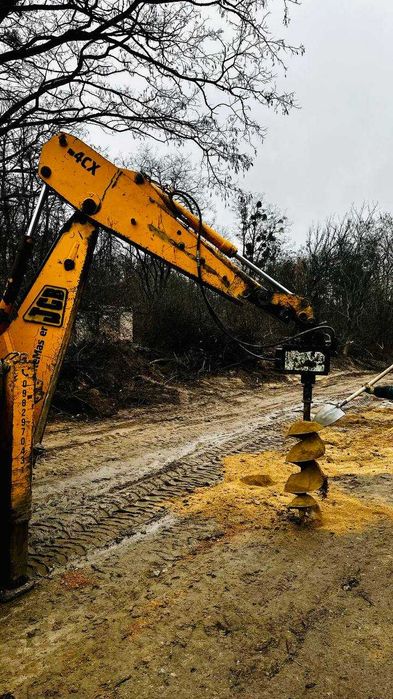 оренда екскаватора JCB CX4 (гідробур, грейдер)