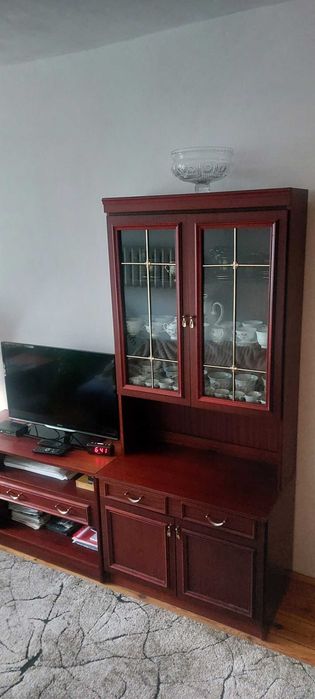 mały zestaw meblowy używany