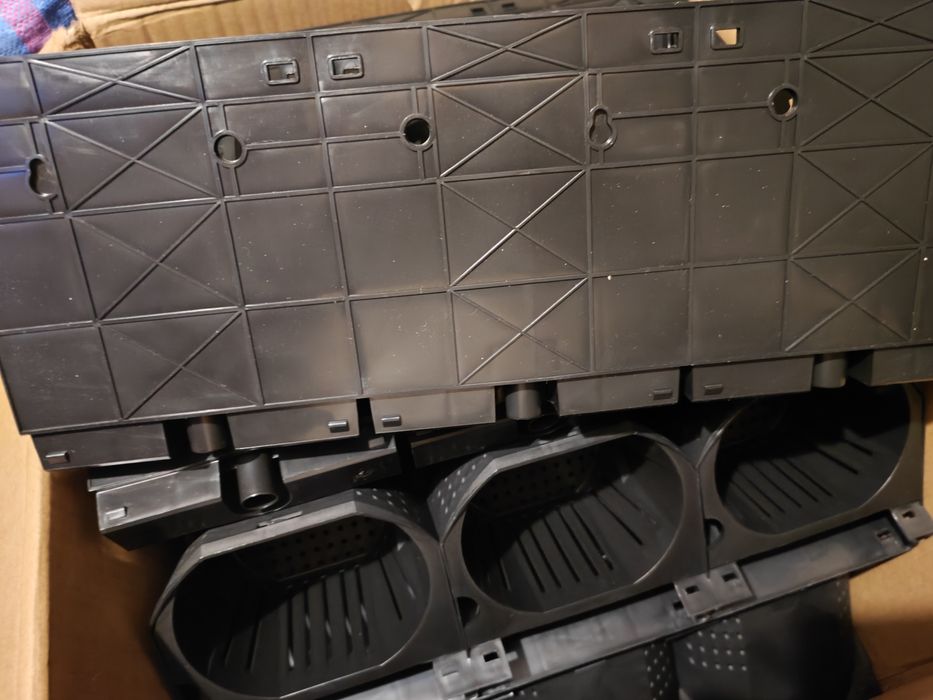 OGRÓD WERTYKALNY wiszące modułowe doniczki, domowy zielnik