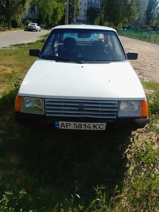 Машина ЗАЗ  1102