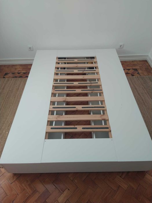 Cama de Casal (140x200 - NORDLI) - Estrutura cama c/arrumação, branco
