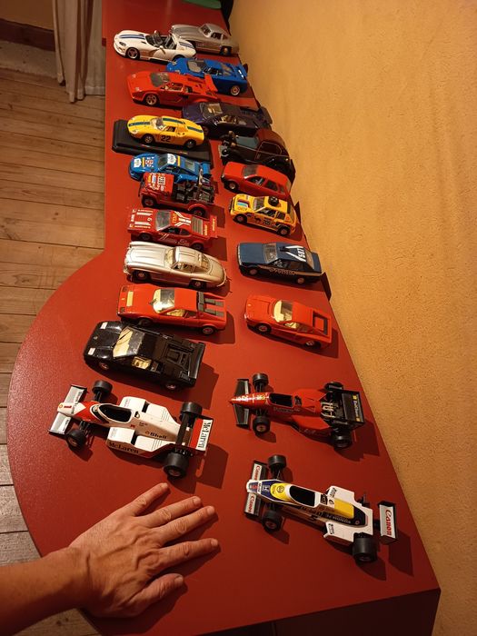 Lote 20 Miniaturas Die-Cast (Bburago 1:18, 1:24, 1:43) — Coleção Completa ou Individual