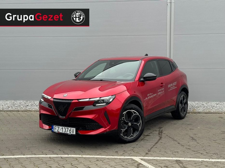 Alfa Romeo Junior Ibrida 1.2 145KM - pojazd demonstracyjny