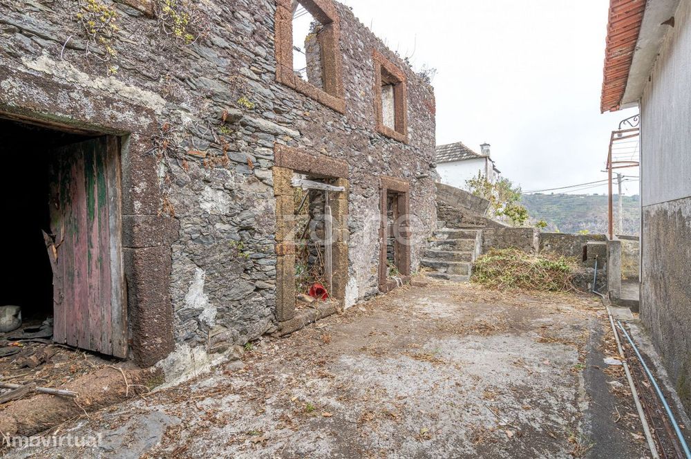 2 Moradias para recuperar | Fajã Ovelha