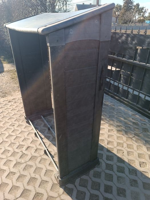 Drewutnia plastikowa regał na drewno