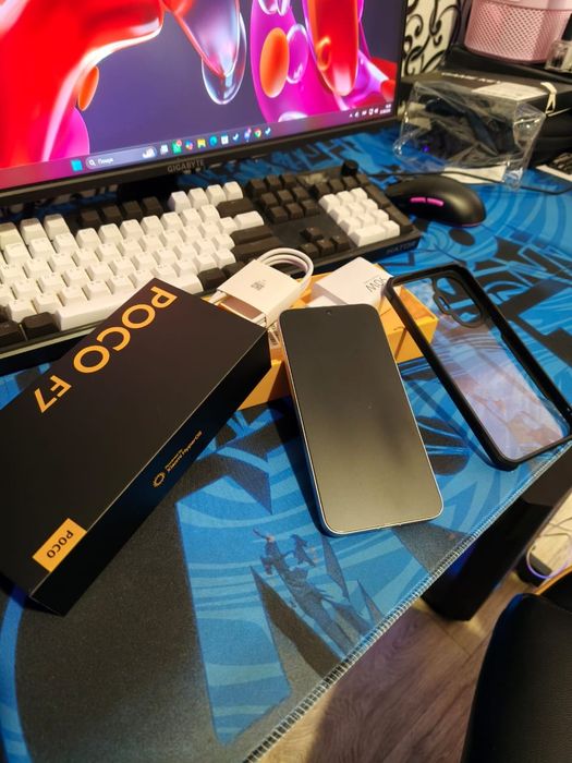 продам телефон POCO F7