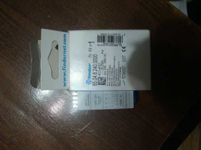 Таймер Реле часу Finder 85,04,8,240,0000