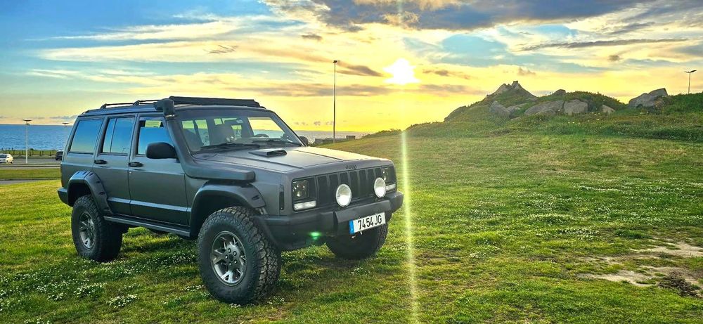 Jeep Cherokee 2.5 TD Classic